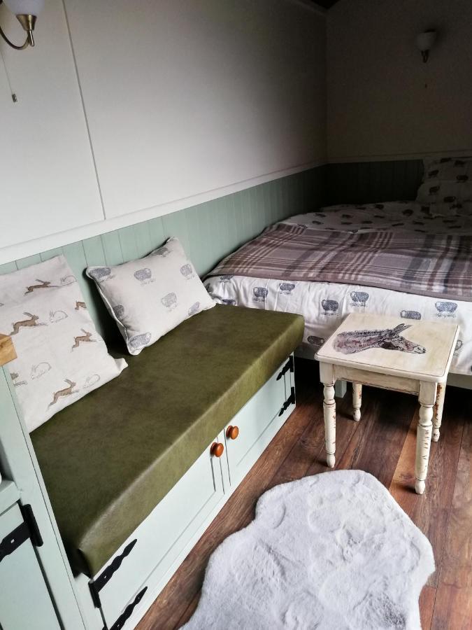 Hotel Durham Donkey Rescue Shepherd'S Hut Extérieur photo
